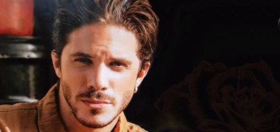 «Σε λυπάμαι».. μας τραγουδάει ο ολοκαίνουριος Νίκος Οικονομόπουλος