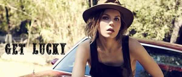 “Get Lucky”| Δείτε το χιουμοριστικό video της Skylar Grey για την επιτυχία των Daft Punk