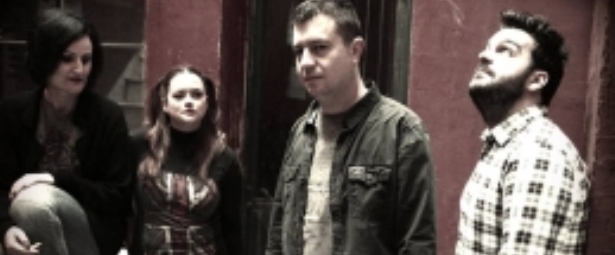 «Blade» από την alternative μπάντα Envy Never Dies