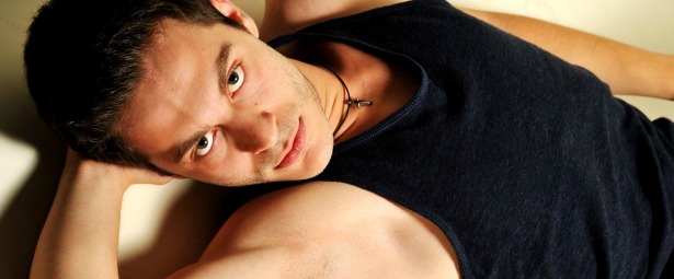 Γνωρίστε τον Αλέξανδρο Αγγελούση! | «Το φιλί του ουρανού»