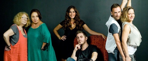 Δείτε την αφίσα από το μιούζικαλ Annie με τον Μιχάλη Χατζηγιάννη