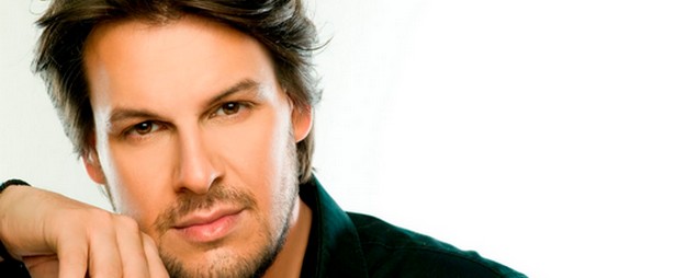 Σε ποια εκπομπή είναι καλεσμένος ο Πάνος Κιάμος;