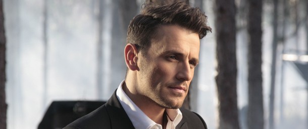 Νίκος Βέρτης: Δείτε backstage φωτογραφίες από το νέο του video clip!