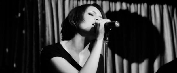 Η Xenia Tunes μας παρουσιάζει το «Να μ’ αγαπάς»! 