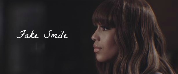 “Fake Smile”| Ακούστε το νέο τραγούδι της Rebecca Ferguson