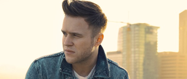 “Hand On Heart”| Δείτε το νέο video clip του Olly Murs