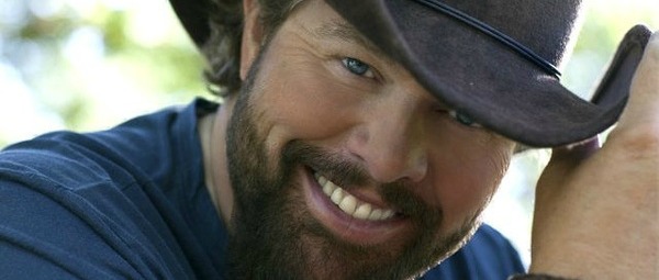 “Shut Up and Hold On”| Ακούστε το νέο single του Toby Keith