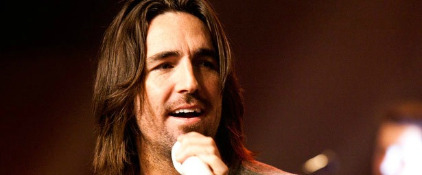 “What We Ain't Got”| Ακούστε το νέο τραγούδι του Jake Owen