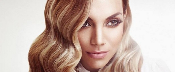 «Τα Σπασμένα Μας Γυαλιά» | Η Κρυσταλλία επιστρέφει ανανεωμένη!