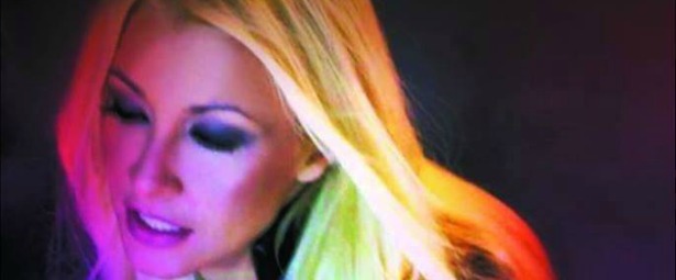 Η Λένα Παπαδοπούλου μας παρουσιάζει Live το νέο της τραγούδι! | «Έχεις τελειώσει»