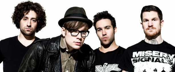 "Death Valley": Δείτε το νέο βίντεο των Fall Out Boy με ελληνική συμμετοχή!