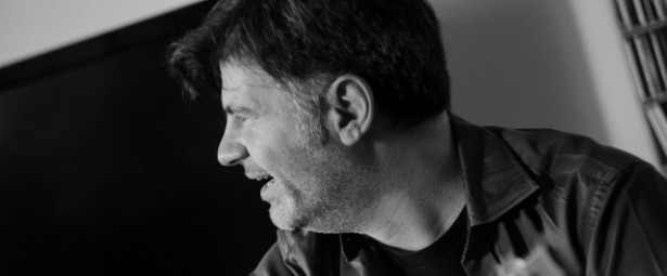 Ο Φοίβος Δεληβοριάς κάνει «Αρμένικη Βίζιτα» στο Passport από 18/1 & κάθε Σάββατο!