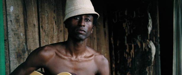 "Lunar"| Δείτε το νέο video clip του Keziah Jones