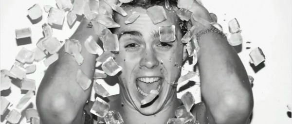 "I'm The Man (Remix)"| Ακούστε τη διασκευή του τραγουδιού από τον Sammy Adams