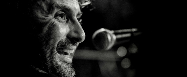 O Ψαρογιώργης παρουσιάζει τις «Εκλεκτικές συγγένειες» στο Γυάλινο Μουσικό Θέατρο 20/1