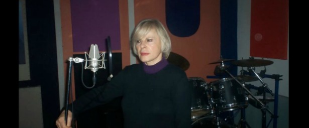 «Και συ πατρίδα μου Ελλάς» | Ακούστε το νέο τραγούδι από την Ελένη Ροδά!