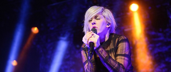 “Goodness Gracious”| Ακούστε το νέο single της Ellie Goulding