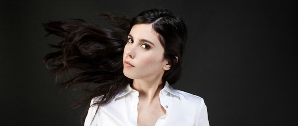 “Espada”| Δείτε το νέο video clip της Javiera Mena