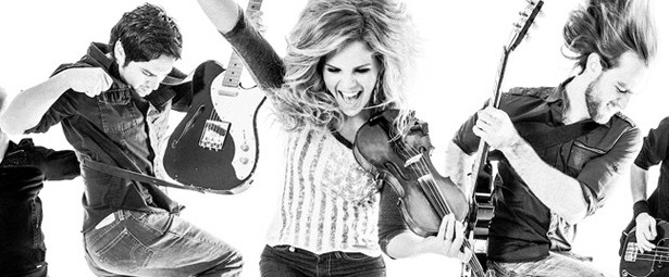 “Baby Come on With It”| Ακούστε το νέο τραγούδι των Natalie Stovall and the Drive