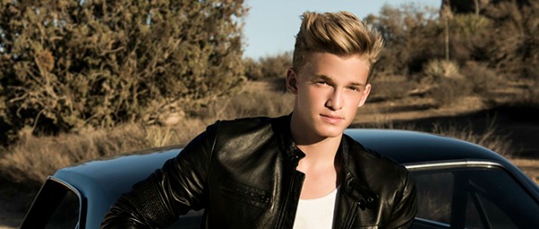 “Love”| Δείτε το νέο video clip των Cody Simpson και Ziggy Marley