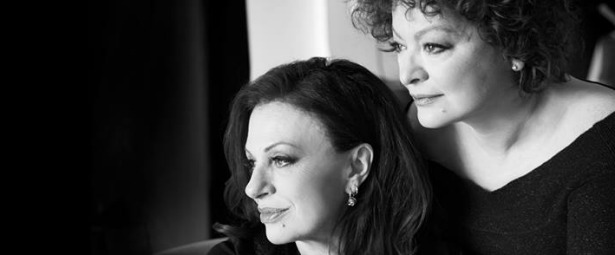 Τάνια Τσανακλίδου | «Αν δεν μου έλεγε η Χαρούλα “έλα να δουλέψουμε”, δεν ξέρω αν θα ξανατραγούδαγα»