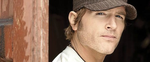 “Drink to That All Night”| Δείτε το νέο video clip του Jerrod Niemann