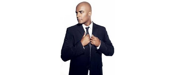 "Νιώσε με" | Ακούστε το ολοκαίνουριο τραγούδι του Ησαΐα Ματιάμπα 