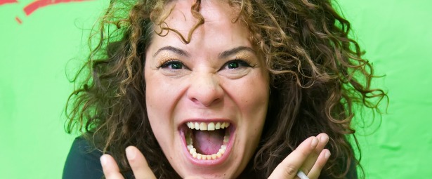 Η Ματούλα Ζαμάνη στο Σταυρό του Νότου Club για 4 Παρασκευές! από 7/2