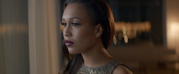 “Light On”| Ακούστε το νέο τραγούδι της Rebecca Ferguson