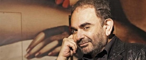 Σάκης Μπουλάς | Στηρίζει τους φίλους του και από τον ουρανό