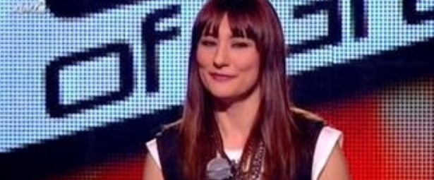 Αντιγόνη Τσιπλακίδη | Η οδοντογιατρός που κέρδισε το «The Voice» και τους Onirama