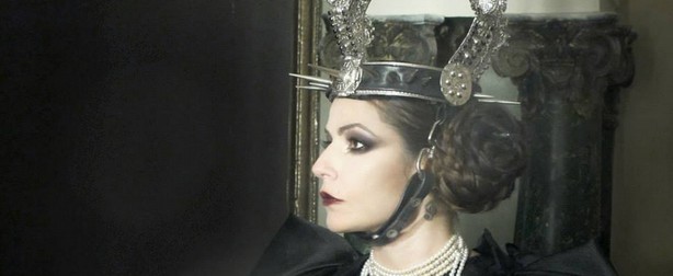 Δείτε φωτογραφίες backstage από το νέο video clip της Χρύσπας!