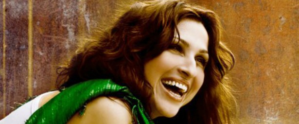 Ζωή Παπαδοπούλου: «Η συνεργασία μου με την Χάρις Αλεξίου ήταν το εισιτήριο μου στην δισκογραφία»