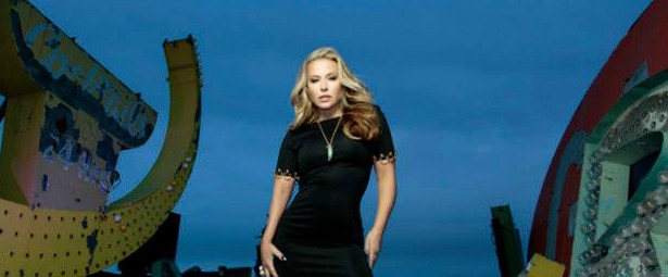 "Take this chance"| Αυτό είναι το νέο τραγούδι της Anastacia!