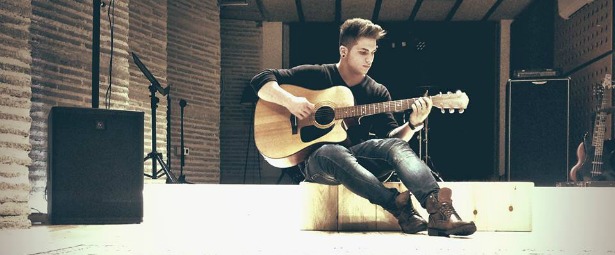 Στέλιος Λεγάκης| Δείτε φωτογραφίες από τα γυρίσματα του video clip “Καρδιές από αστέρια”