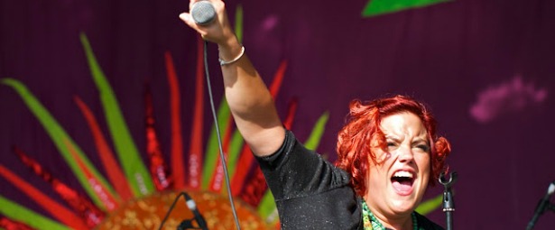 Hannah Williams & Τhe Tastemakers | Η πιο funky νέα ντίβα της deep soul έρχεται στo Gazarte! 29/3