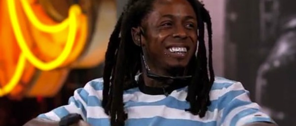 O Lil Wayne μίλησε στον Jimmy Kimmel για τον αυτοπυροβολισμό του.