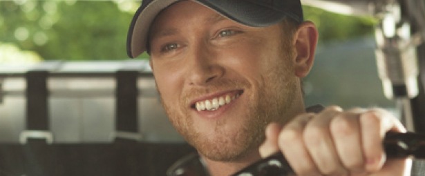 “Hope You Get Lonely Tonight”| Ακούστε το νέο single του Cole Swindell