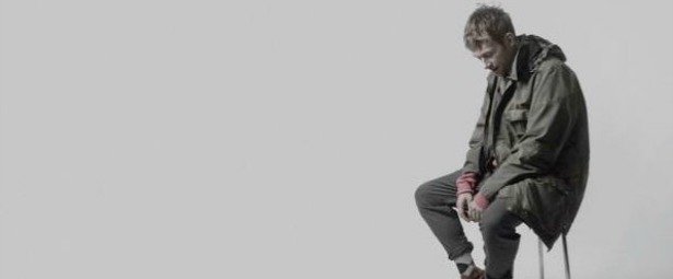 O Damon Albarn για πρώτη φορά ερμηνεύει solo το “Song 2”