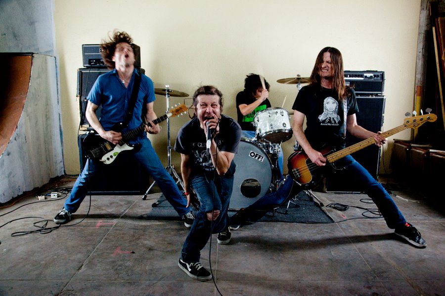 “Red White And Black”| Δείτε το νέο video clip των  OFF!