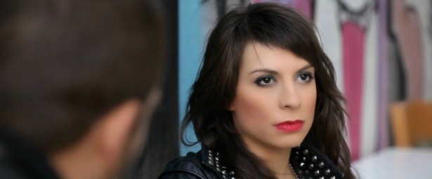 Δείτε backstage φωτογραφίες από το νέο video clip της Πένυς Σκάρου "Θέλω ν' αφεθώ"