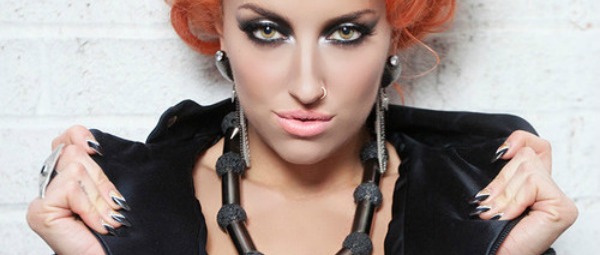 "Gypsy Star" | Δείτε το νέο video clip της Neon Hitch