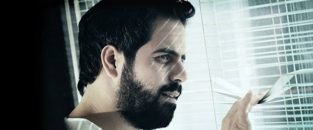 Ο Αναστάσης Κουλούρης μας παρουσιάζει το νέο του τραγούδι με τίτλο "Να Φανείς"