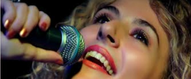 Η Αντιγόνη Κατσούρη στο Ρυθμός Stage 15/5