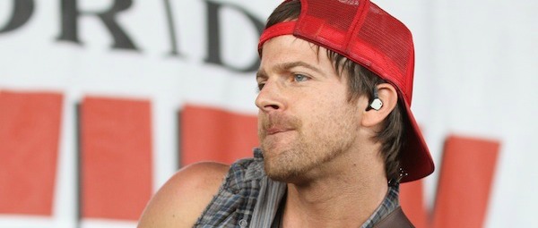 “Dirty Road”| Ακούστε το νέο τραγούδι του Kip Moore