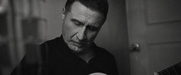 Ο Μιχάλης Νικολούδης επανακυκλοφορεί την «Aeolia 2»!