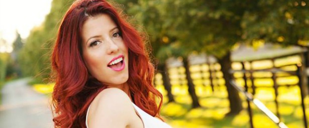 Ελένη Αλεξανδρή| Ακούστε teaser από το νέο της τραγούδι "Έλα πιο κοντά"