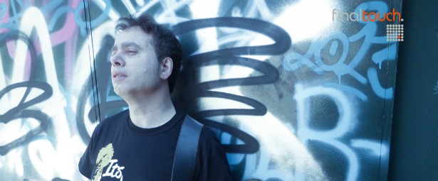 "Αλκοολίκι"| Ο Κώστας Καρμπάς μας παρουσιάζει το νέο του τραγούδι