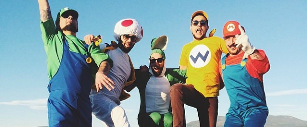 Party Crusherz| Δείτε το καινούριο τους video clip για το τραγούδι "Προβλήματα"