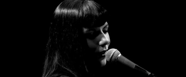 Η Αγγέλω Σφέτσου και οι Una Corda στο Ρυθμό Stage 11/6